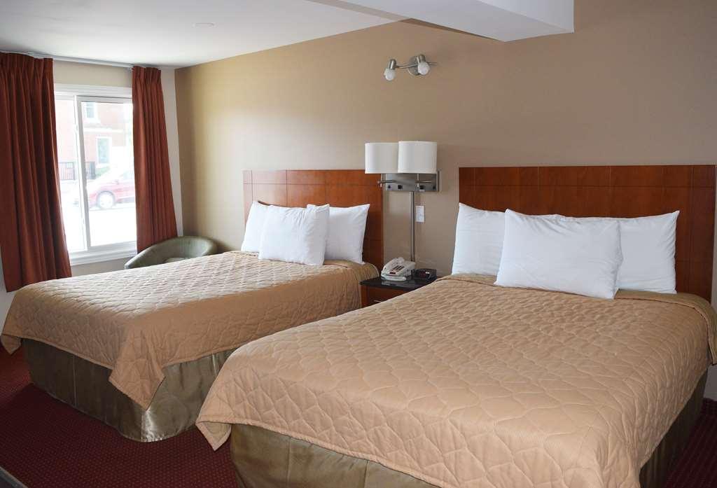 Knights Inn Arnprior Room photo